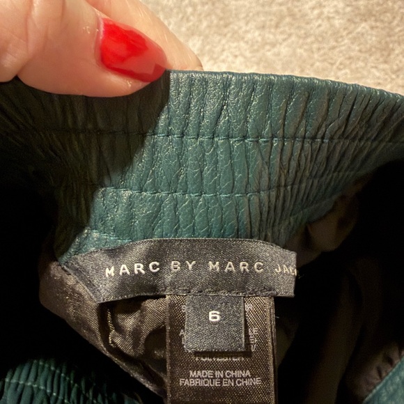 Marc By Marc Jacobs Dark Green Leather Mini Skirt - Picture 3 of 4